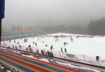 大别山南武当滑雪场第 20 张图片