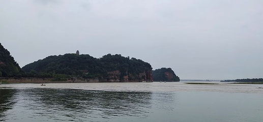 乐山岩墓第 10 张图片