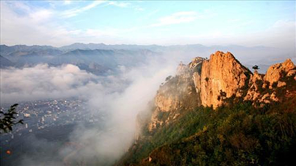 凤冠山风景区第 15 张图片