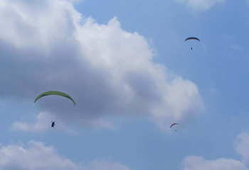 六景霞义山滑翔伞基地第 16 张图片