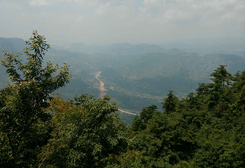 鸡峰山国家森林公园第 15 张图片