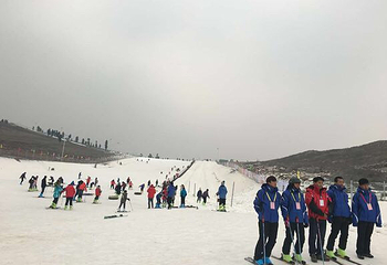 绿鑫春滑雪场第 9 张图片