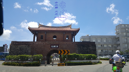 南门第 2 张图片