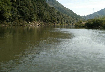 青龙双河漂流第 7 张图片