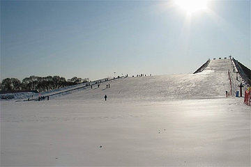 集发滑雪场第 19 张图片