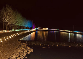 天上亚丁演艺中心