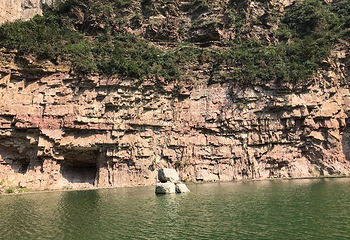 红崖峡谷第 17 张图片