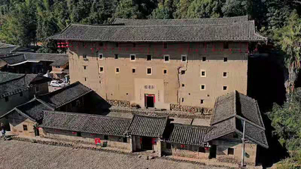 田中赋土楼群第 32 张图片