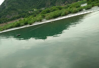 雁荡山仙溪漂流第 13 张图片