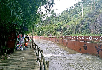清远龙腾峡漂流第 5 张图片