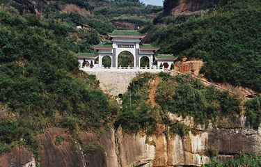 龙华山第 5 张图片