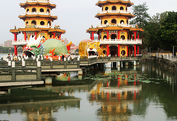 龙虎塔第 7 张图片