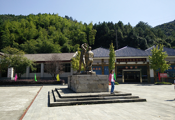 圣安古寺第 6 张图片