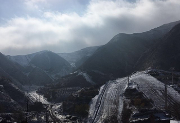 抱龙山凤凰岭滑雪场第 15 张图片