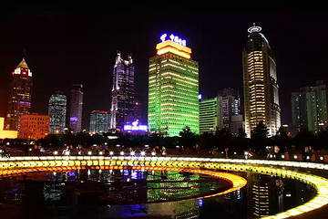人民广场第 15 张图片