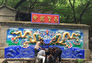 槐树洞第 14 张图片