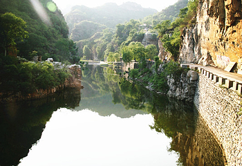 龙潭湖风景区第 8 张图片