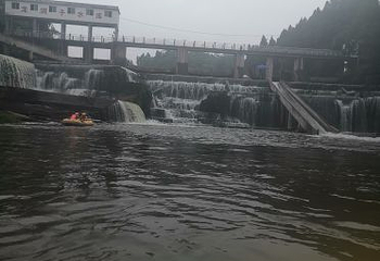 龙凤峡漂流第 6 张图片