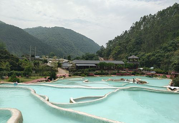 十万大山布透温泉第 28 张图片