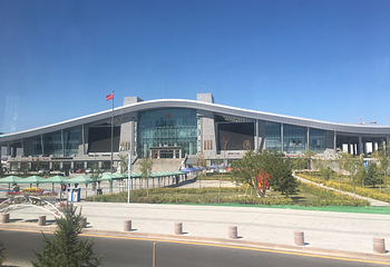 霍尔果斯国门景区第 66 张图片