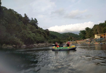 琼中峡漂流第 25 张图片