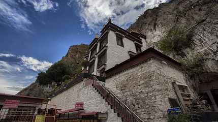鲁普岩寺第 1 张图片
