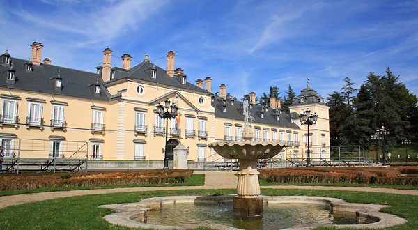 埃尔巴尔多王宫