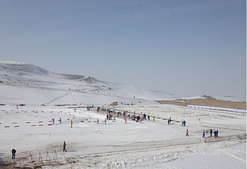 天山天池国际滑雪场第 25 张图片