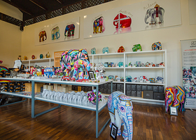 大象彩色彩绘工厂