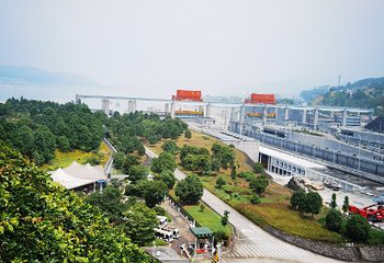 葛洲坝船闸第 21 张图片