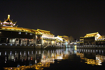 夜游护城河第 6 张图片