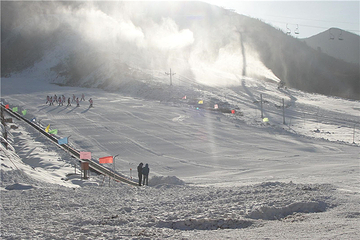 西部长青室内滑雪馆第 5 张图片