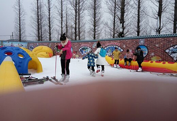 五莲山滑雪场第 35 张图片
