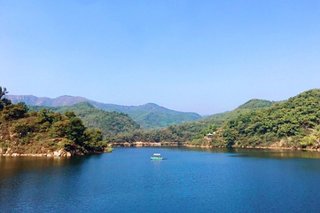 淋漓湖风景区第 13 张图片