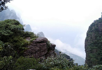 金秀圣堂山景区第 34 张图片