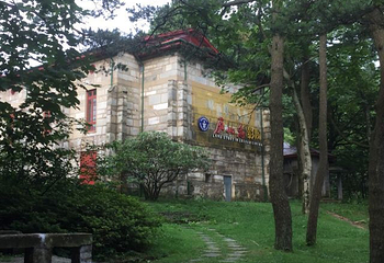 庐山恋影院(河西路店)第 8 张图片