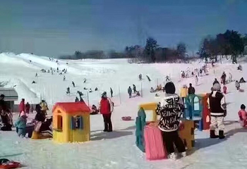 玉龙湾滑雪场第 23 张图片