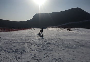玉龙湾滑雪场第 31 张图片