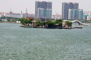 沙滩浴场第 4 张图片