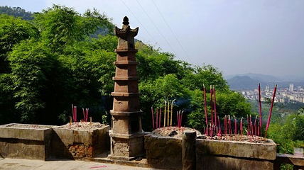 东山园林-阆中大佛寺第 15 张图片