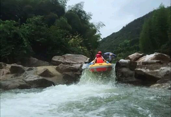 虎啸峡激流探险漂流第 39 张图片