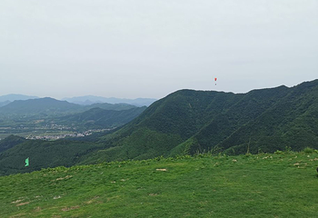 九华山国际滑翔伞飞行基地第 6 张图片