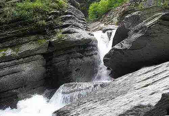 巴山湫池旅游区第 9 张图片
