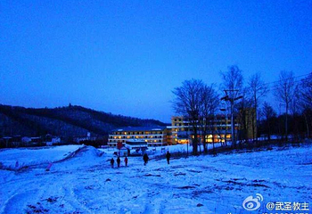 雅旺斯滑雪场第 14 张图片