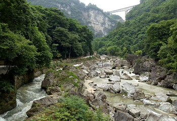 南江大峡谷第 31 张图片