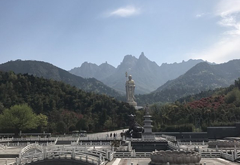 银峰滑雪场第 15 张图片