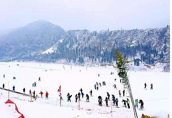 西安竹林畔滑雪场第 14 张图片