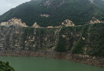 牛肝马肺峡第 4 张图片