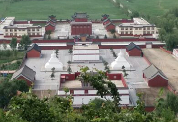 双合尔山白塔第 4 张图片