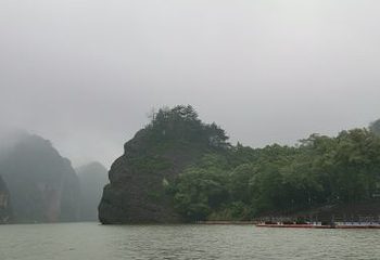 龙虎山橡皮艇漂流第 7 张图片